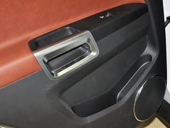 2013款 2.4L 自动 两驱豪华版 5座