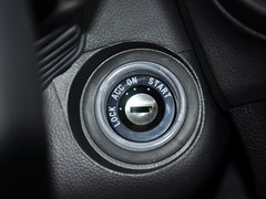 2013款 2.4L 自动 两驱豪华版 5座