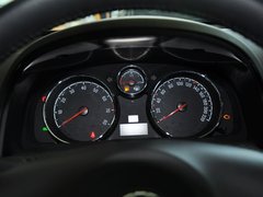2013款 2.4L 自动 两驱豪华版 5座