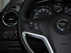 2013款 2.4L 自动 两驱豪华版 5座