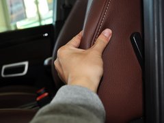 2013款 2.4L 自动 两驱豪华版 5座