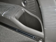 2013款 2.4L 自动 两驱豪华版 5座