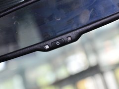 2013款 2.4L 自动 两驱豪华版 5座