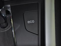 2013款 2.4L 自动 两驱豪华版 5座