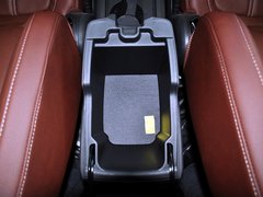 2013款 2.4L 自动 两驱豪华版 5座