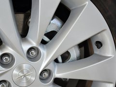 2013款 2.4L 自动 两驱豪华版 5座
