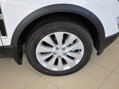 2013款 2.4L 自动 两驱豪华版 5座