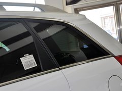 2013款 2.4L 自动 两驱豪华版 5座