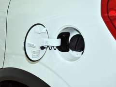 2013款 2.4L 自动 两驱豪华版 5座