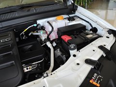 2013款 2.4L 自动 两驱豪华版 5座
