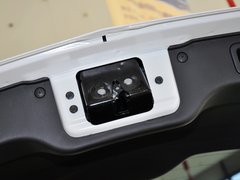 2013款 2.4L 自动 两驱豪华版 5座