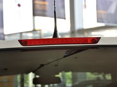 2013款 2.4L 自动 两驱豪华版 5座