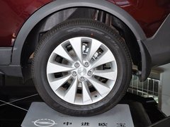 2013款 2.4L 自动 两驱豪华版 5座