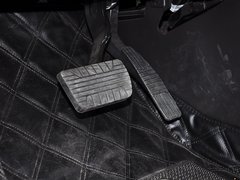 2013款 2.4L 自动 两驱豪华版 5座
