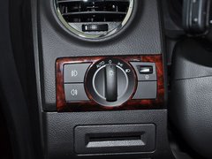 2013款 2.4L 自动 两驱豪华版 5座
