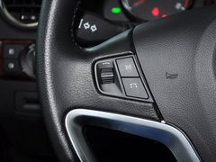 2013款 2.4L 自动 两驱豪华版 5座