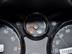 2013款 2.4L 自动 两驱豪华版 5座