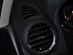 2013款 2.4L 自动 两驱豪华版 5座