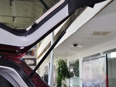 2013款 2.4L 自动 两驱豪华版 5座