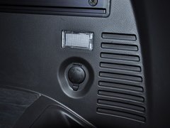 2013款 2.4L 自动 两驱豪华版 5座