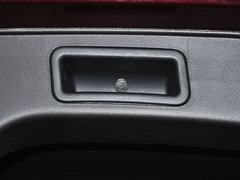 2013款 2.4L 自动 两驱豪华版 5座