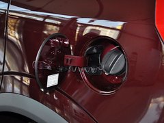 2013款 2.4L 自动 两驱豪华版 5座