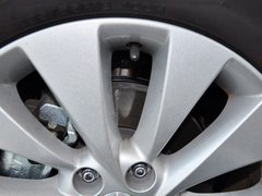 2013款 2.4L 自动 两驱豪华版 5座