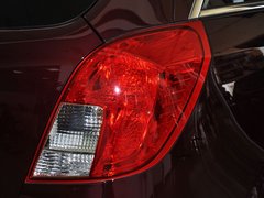 2013款 2.4L 自动 两驱豪华版 5座
