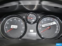 2013款 2.4L 自動(dòng) 四驅(qū)豪華版 5座