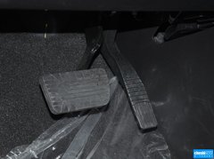 2013款 2.4L 自动 四驱豪华版 5座