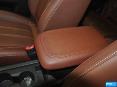 2013款 2.4L 自动 四驱豪华版 5座