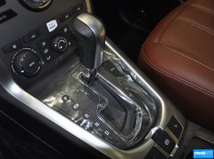 2013款 2.4L 自动 四驱豪华版 5座