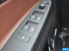 2013款 2.4L 自动 四驱豪华版 5座
