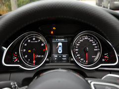 2013款 4.2L DCT Cabriolet