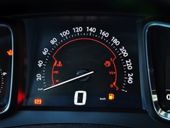 2013款 1.6T 自动 豪华版 THP200