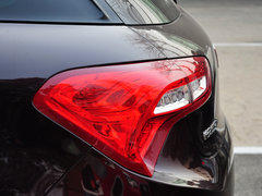 2013款 1.6T 自动 豪华版 THP200