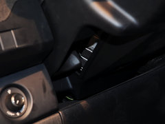 2013款 1.6T 自动 尊享版 THP200
