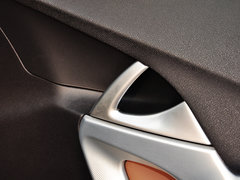 2013款 1.6T 自动 尊享版 THP200