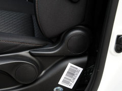 2014款 2.0L 手动 两驱 舒适导航版 5座