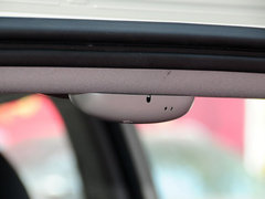 2014款 2.0L 手动 两驱 舒适导航版 5座