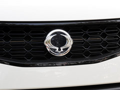 2014款 2.0L 手动 两驱 舒适导航版 5座