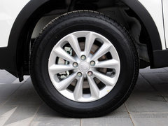 2014款 2.0L 手动 两驱 舒适导航版 5座