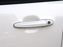 2014款 2.0L 手动 两驱 舒适导航版 5座