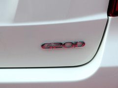 2014款 2.0L 手动 两驱 舒适导航版 5座