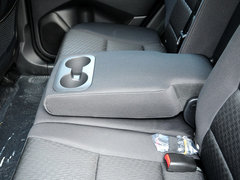 2014款 2.0L 手动 两驱 舒适导航版 5座