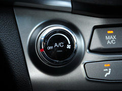 2014款 2.0L 手动 两驱 舒适导航版 5座
