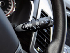 2014款 2.0L 手动 两驱 舒适导航版 5座