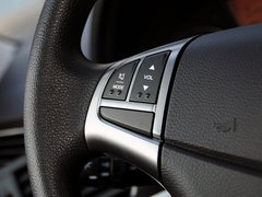 2014款 2.0L 手动 两驱 舒适导航版 5座