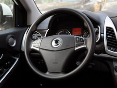 2014款 2.0L 手动 两驱 舒适导航版 5座