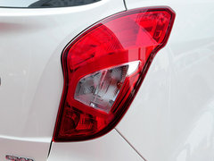 2014款 2.0L 手动 两驱 舒适导航版 5座